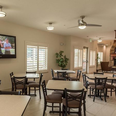 Landmark Inn And Suites Vernal Buitenkant foto